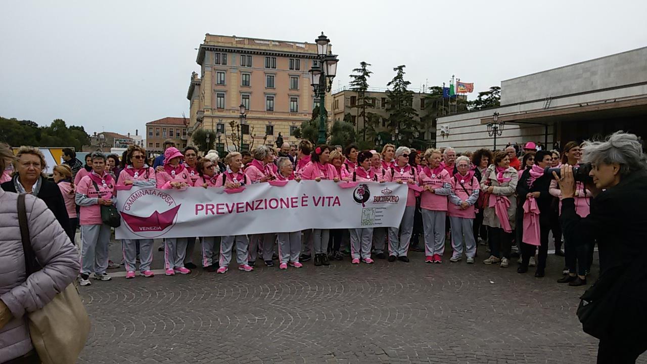 II^ Camminata Rosa il 14.05.2017